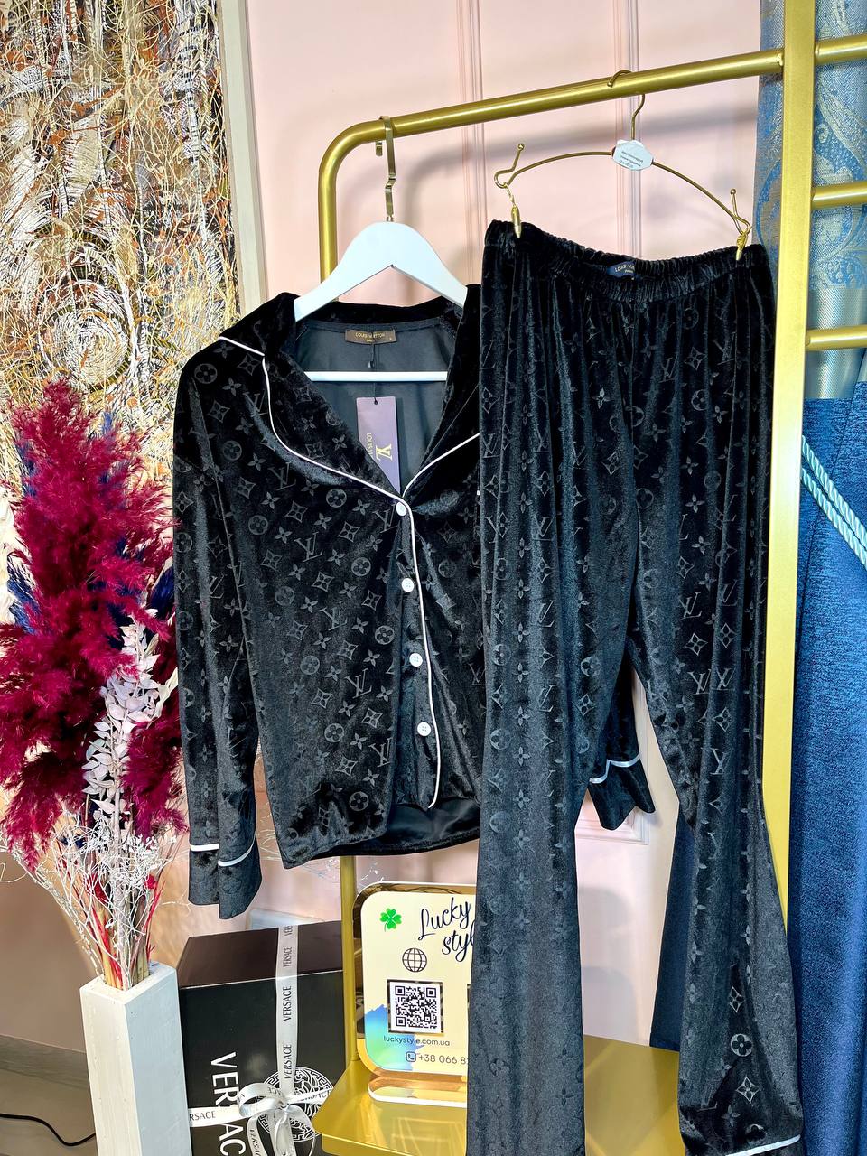 Пижама LV велюр черный 997378
