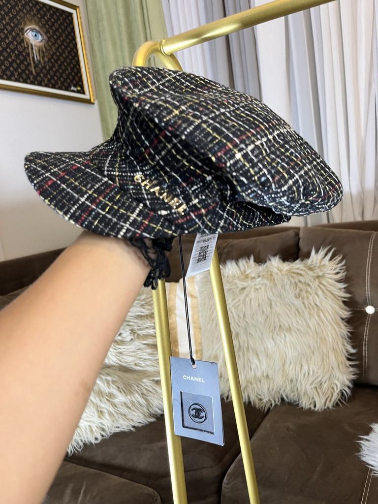 Premium твидовый берет Chanel  42141256