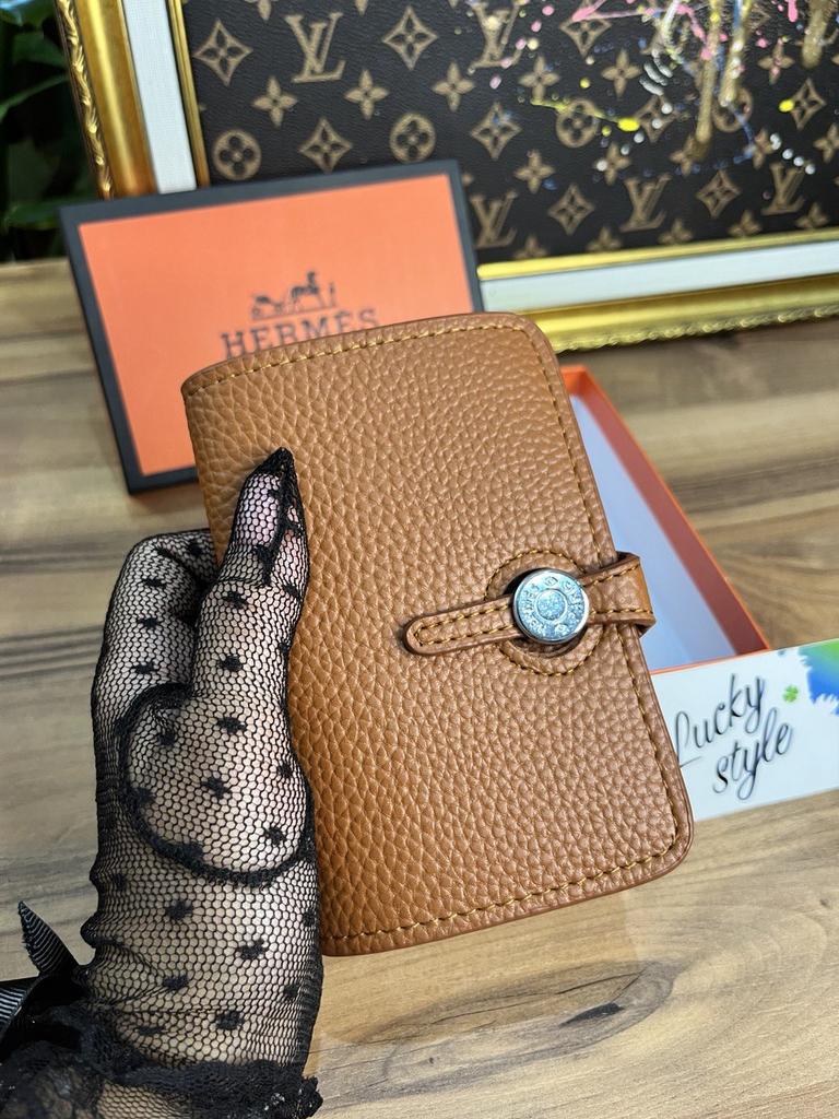 Hermes натуральная кожа Кошелек -обложка на паспорт маленький коричневый 775362376