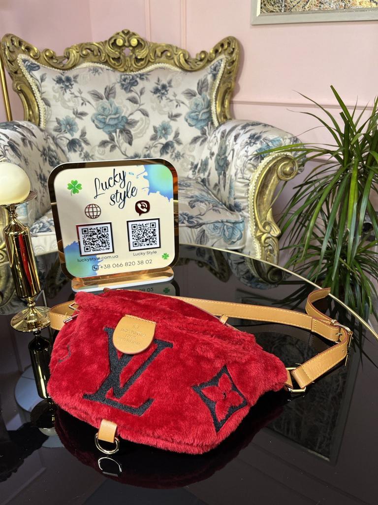 Поясная сумка teddy Louis Vuitton красная 542144521