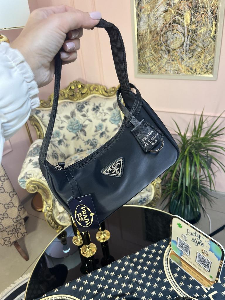 Сумка женская черная Prada re Edition 5512126
