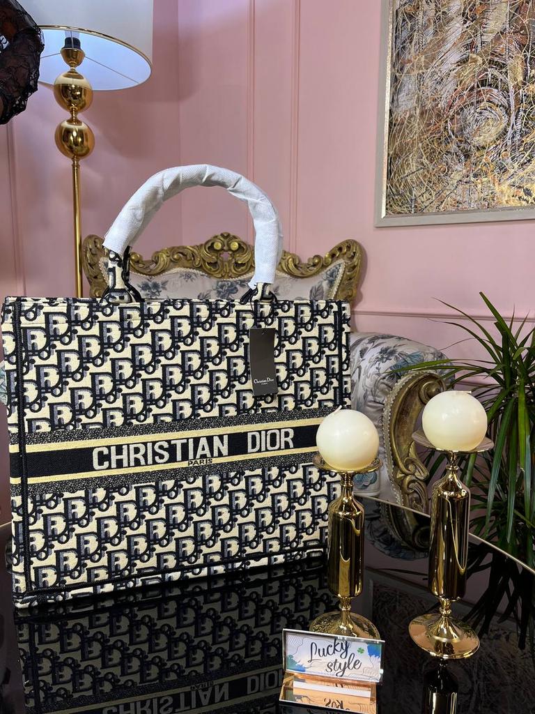 Тоут лимонно-черный Dior сумка большая женская 55215616