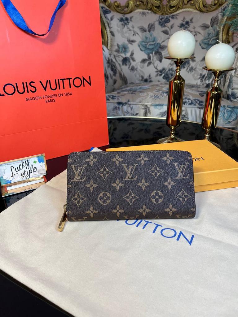 Кошелек натуральная кожа  Louis Vuitton 45456