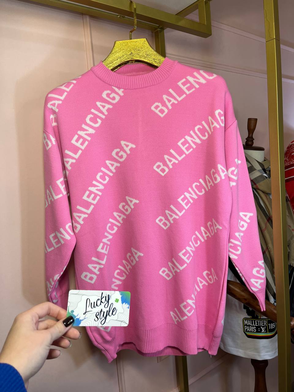 Свитер Balenciaga розовый 52615