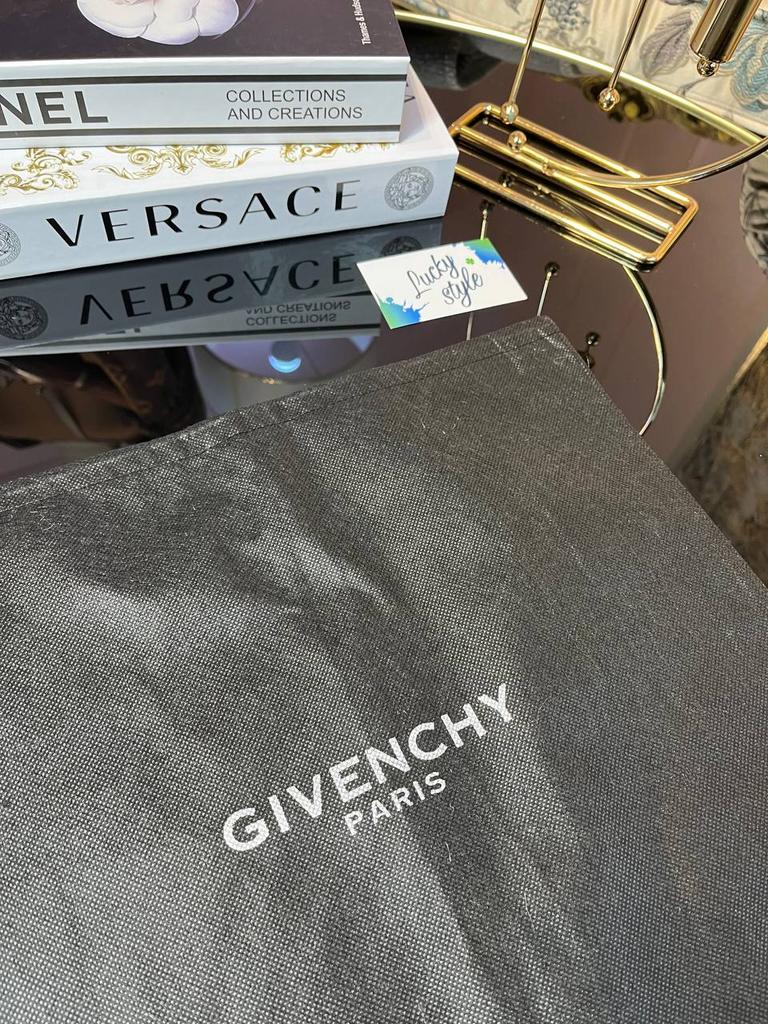 Пыльник Givenchy маленький 5566324