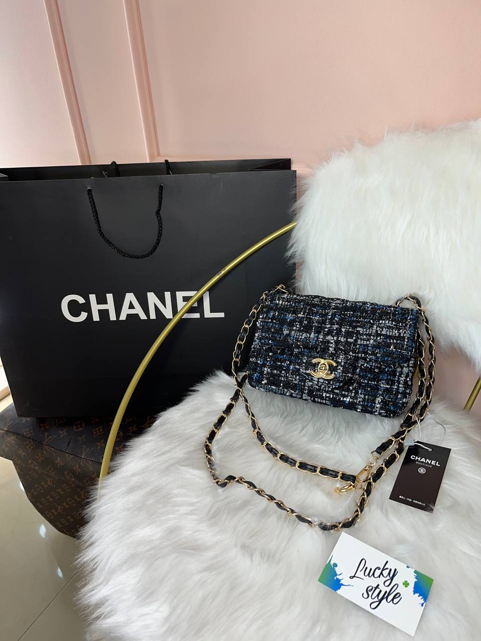 Сумка Chanel твидовая 584275