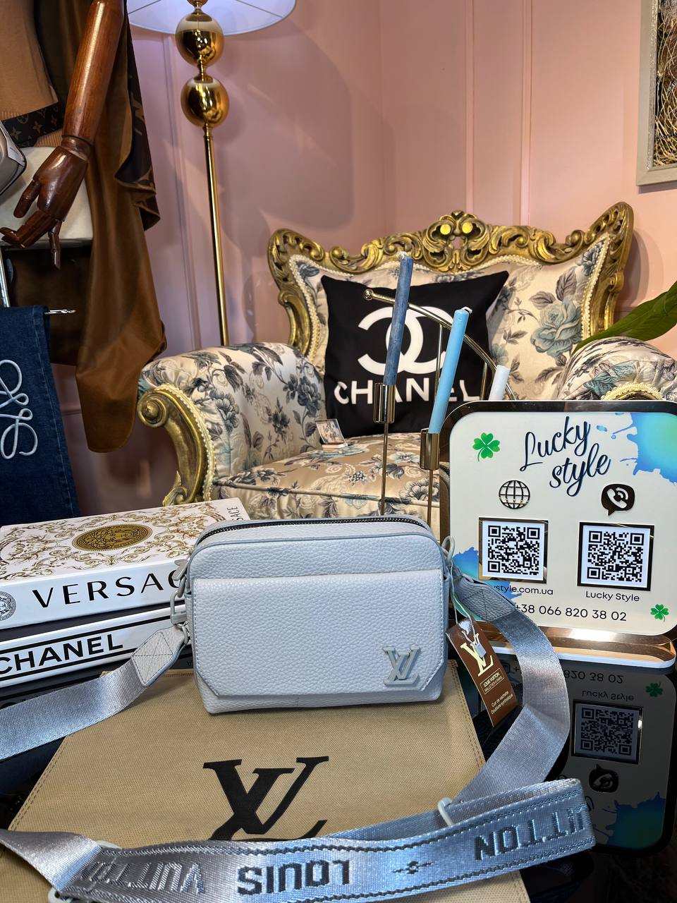 Сумка мессенджер Louis Vuitton светлая 4512452