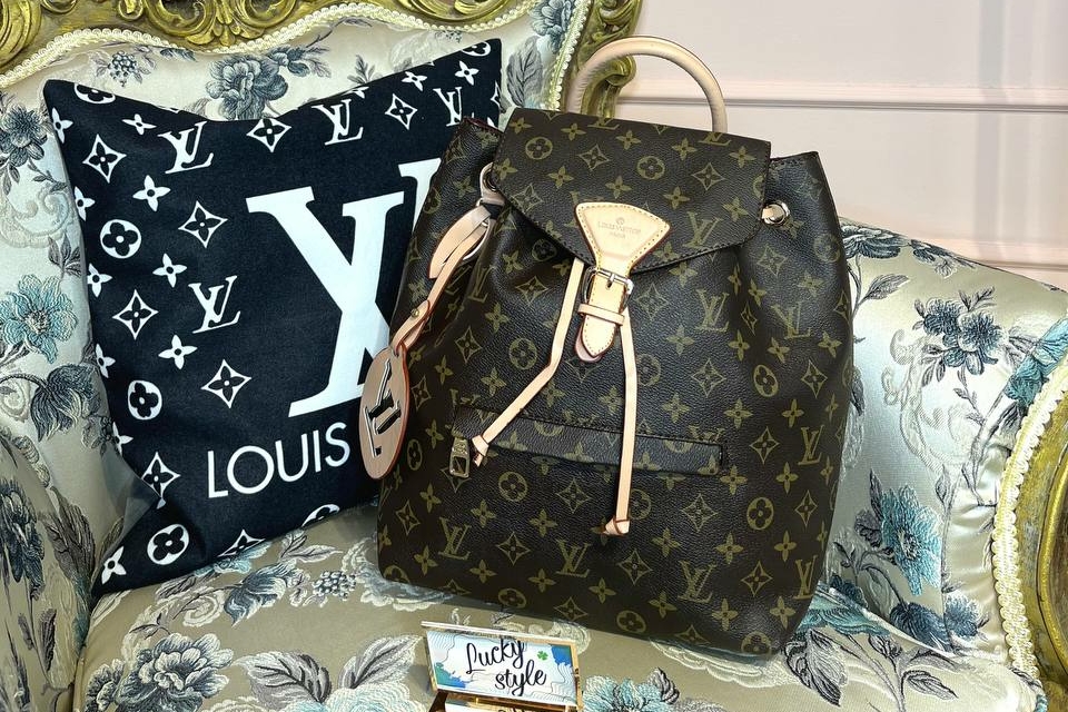 Рюкзак Louis Vuitton Montsouris Backpack коричневый монограмм 4649835