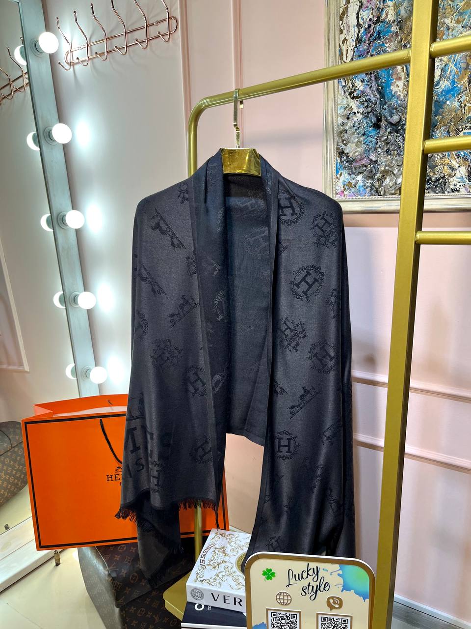 Шаль Hermes тёмная 95856