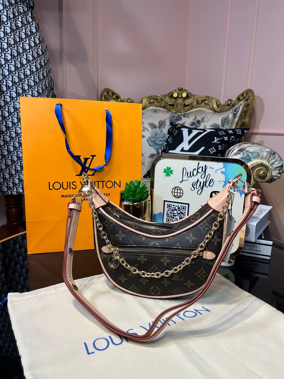 Сумка Louis Vuitton Loop 95935