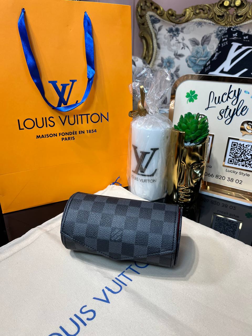 Чехол для аксессуаров Louis Vuitton серая шашка 95957