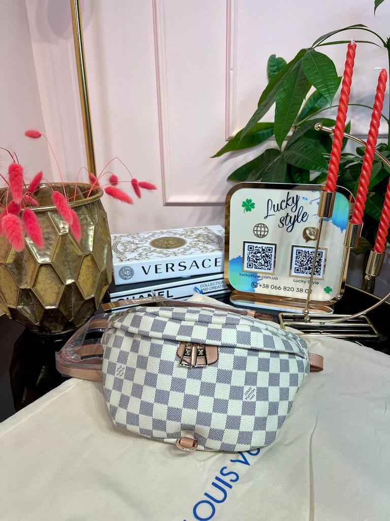 Бананка Louis Vuitton Bumbag белая шашка 95993