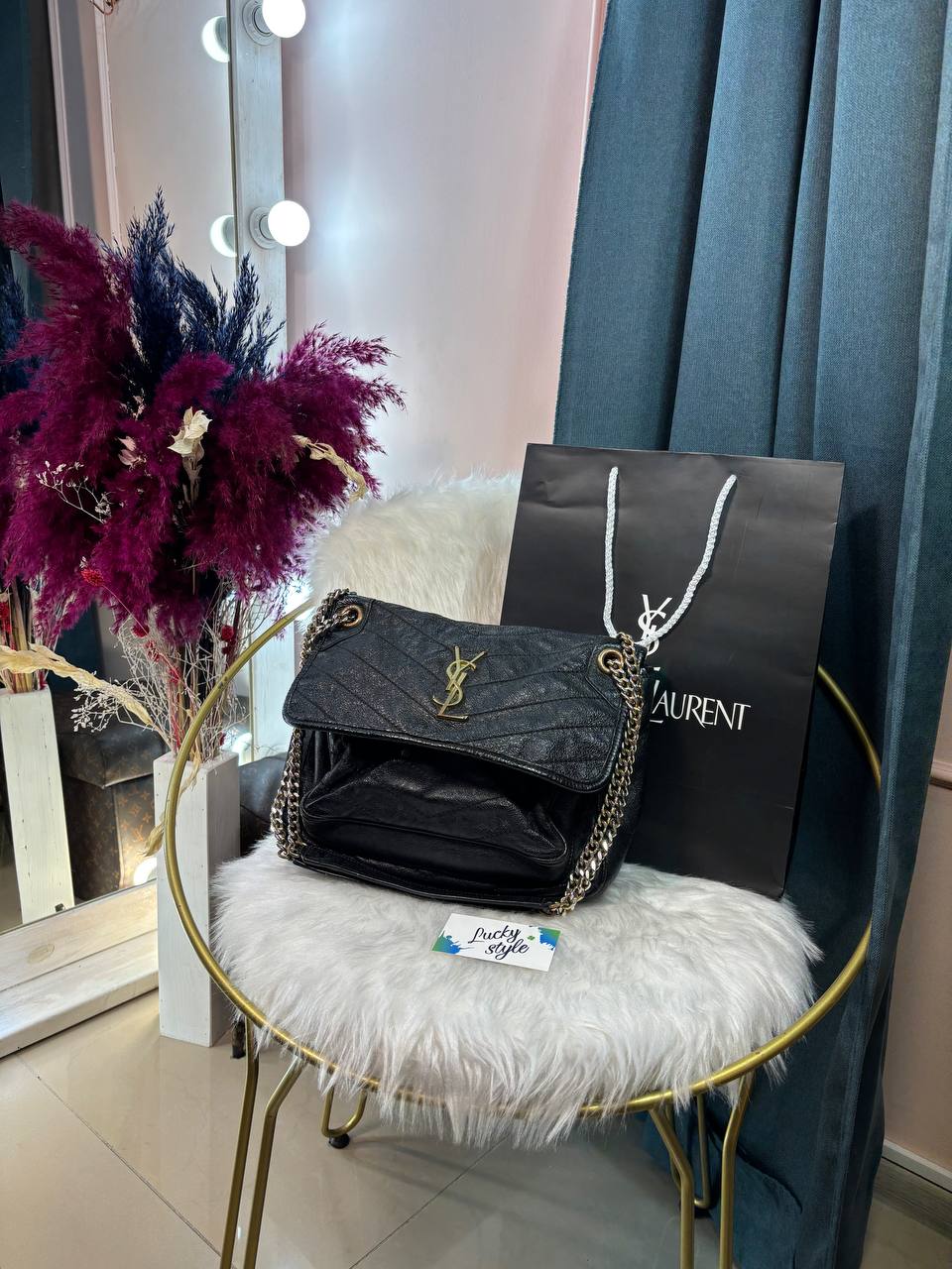 Сумка YSL натуральная кожа черная б/у 96091