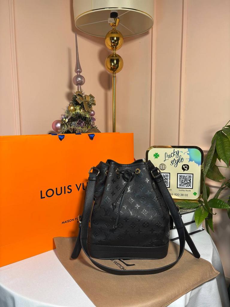 Сумка Louis Vuitton Noe Bag черный монограм 96100