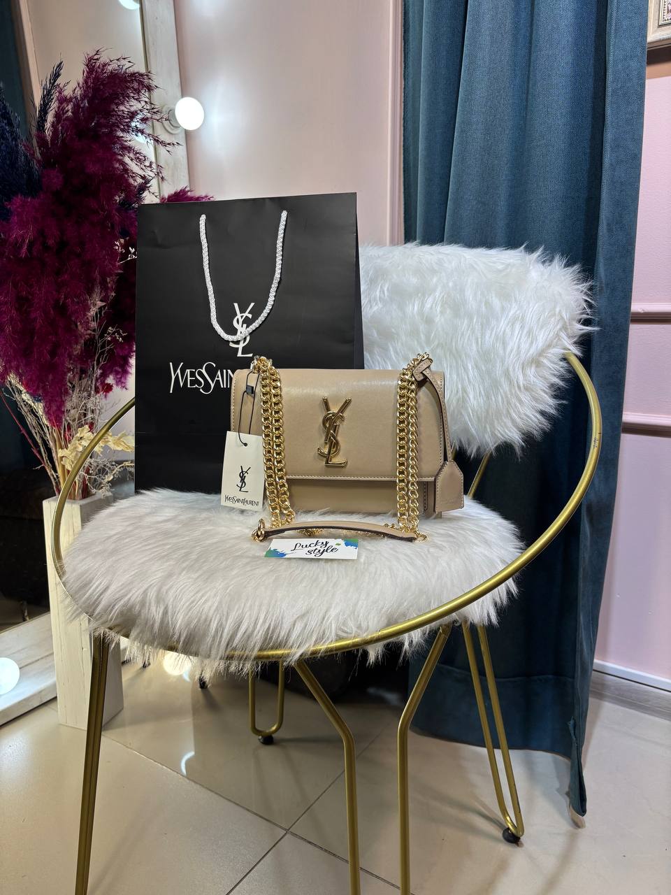 Сумка Yves Saint Laurent бежевая с золотой фурнитурой 96151