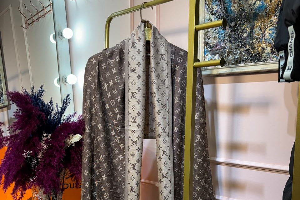 Шаль Louis Vuitton коричнево-бежевая 96218