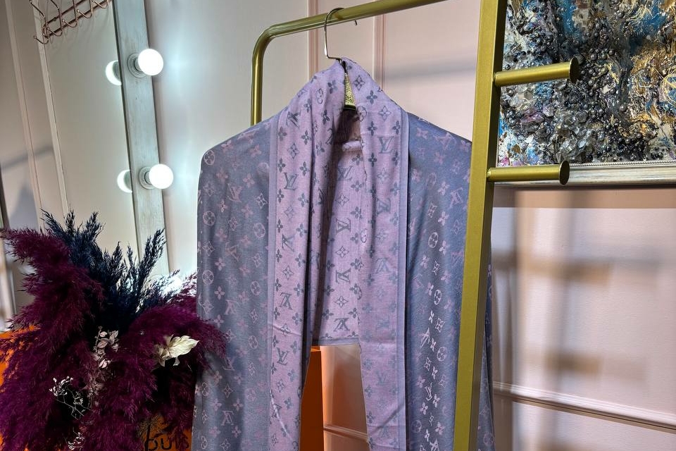 Шаль Louis Vuitton фиолетово-розовая 96220