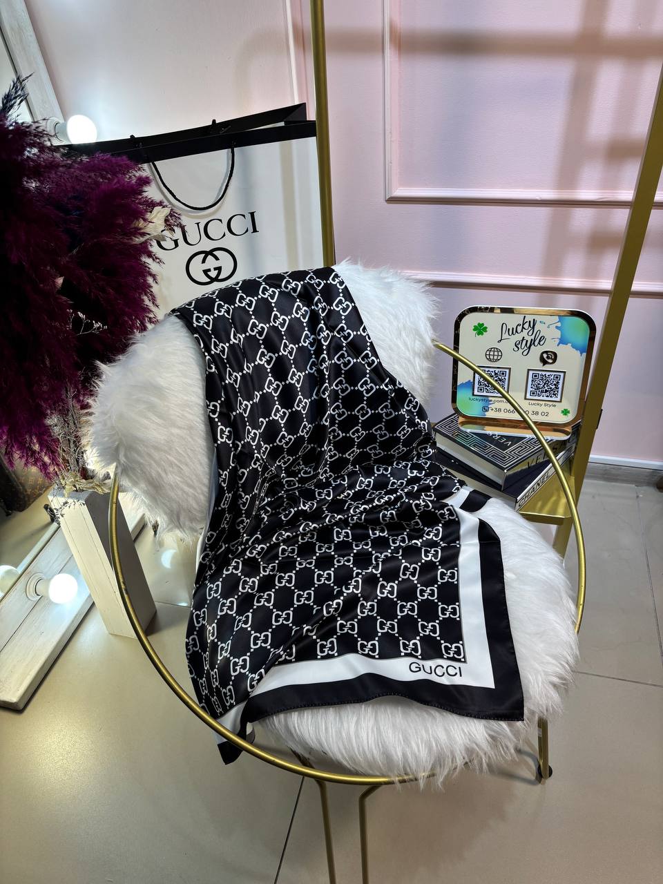 Шаль Гучи шелк черная 96235