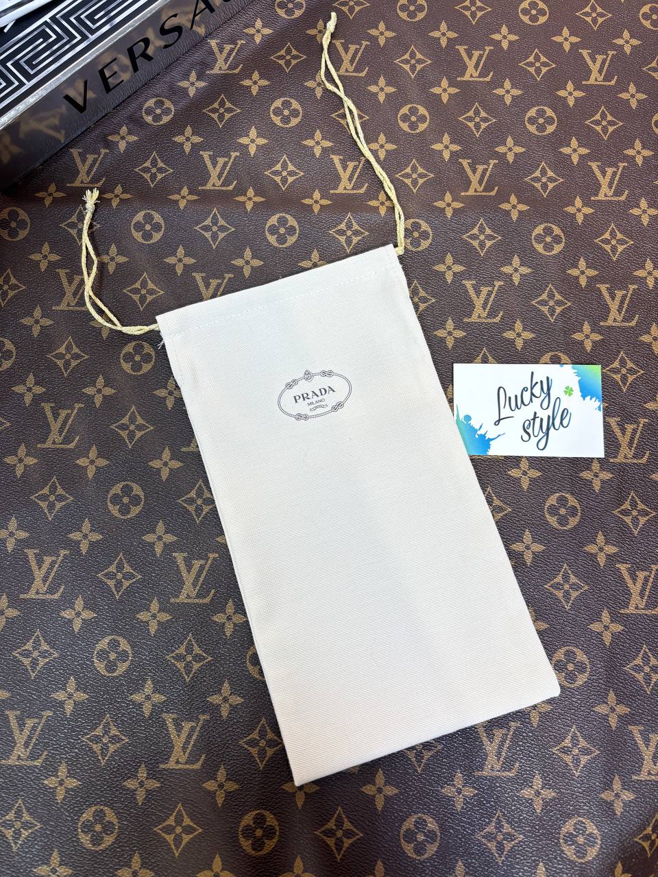 Пыльник премиум Prada мини L для кошелька 96363