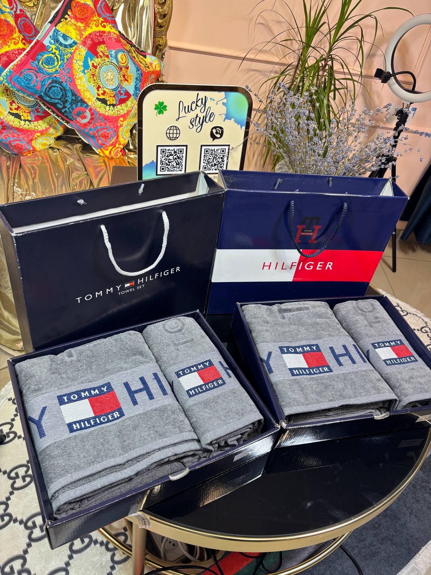 Набор полотенец Tommy Hilfiger серые 95419