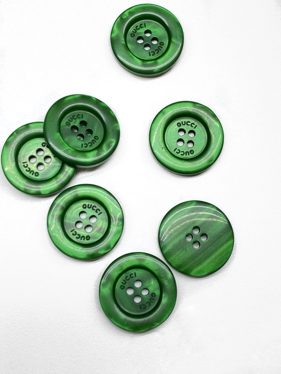 Пуговица 20 мм, пластик, в двух цветах, арт. 219