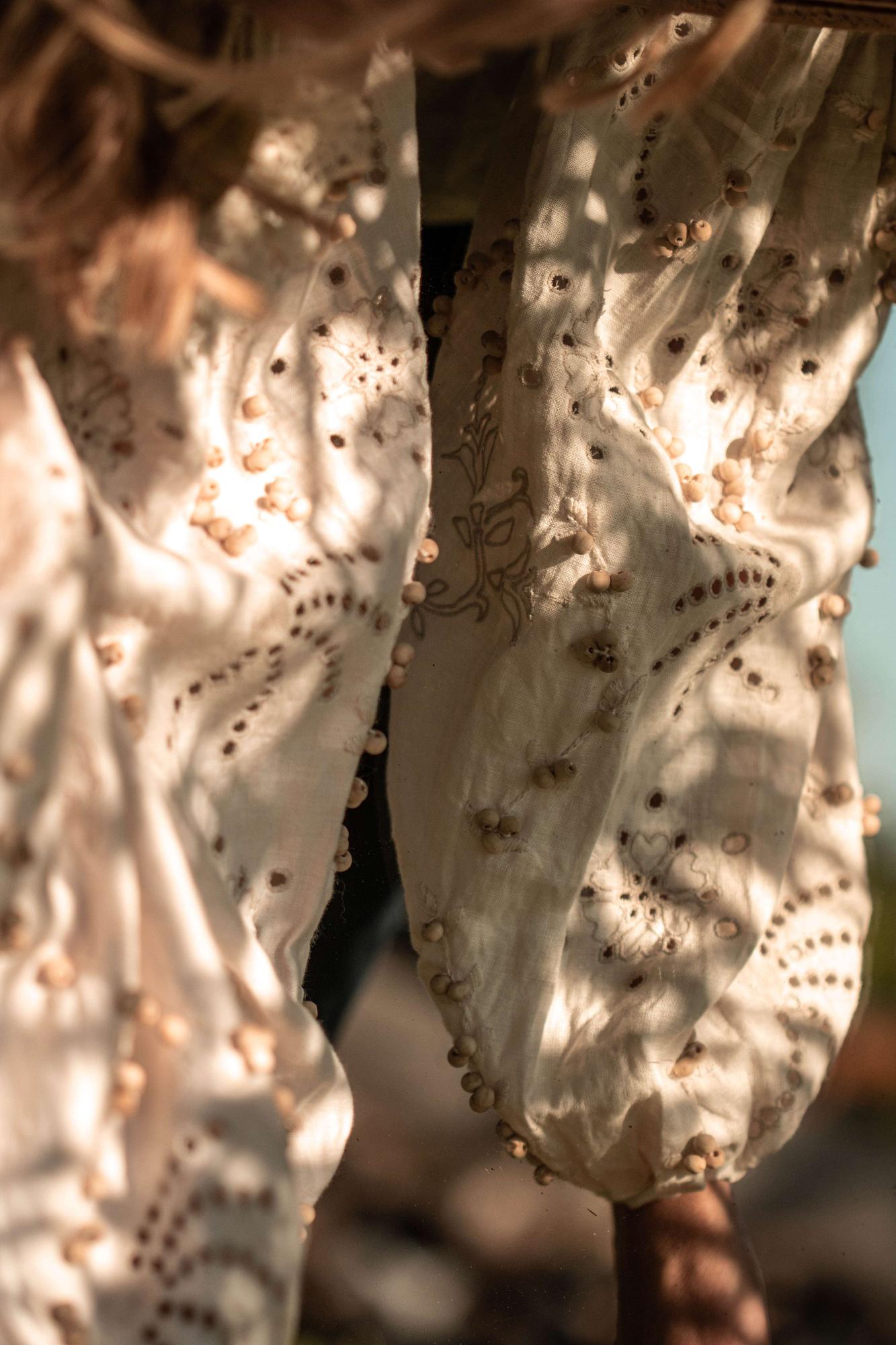 BLOUSE EN LIN RICHELIEU DE DUNE