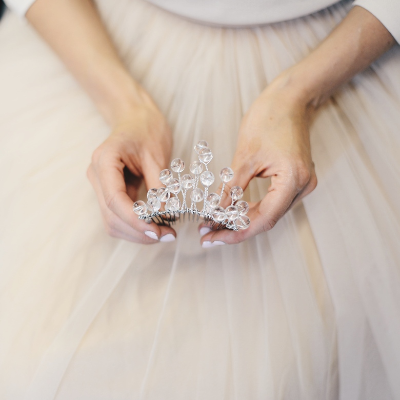 Гребень из коллекции "Стеклянные цветения” Bloom стеклянных глобусов