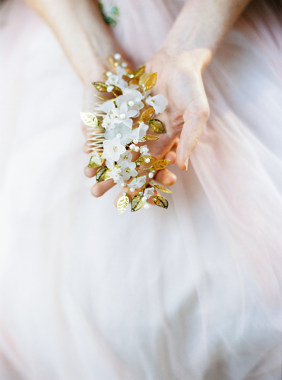 Нежный гребень Leona, коллекция Woodland