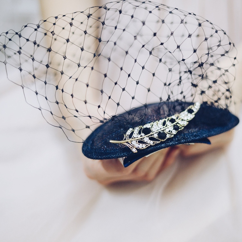 Шляпка синяя с вуалью Marfa