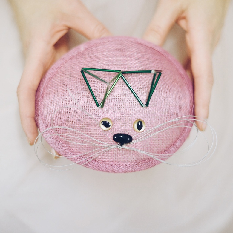 Шляпка “кошачья” объемная розовая Murr