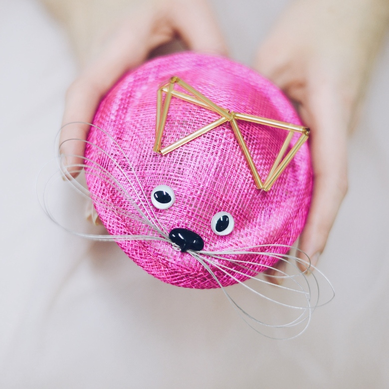 Шляпка “кошачья” объемная розовая Murr