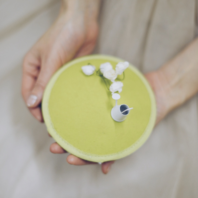 Необычная шляпка с персональным садом Gartensia