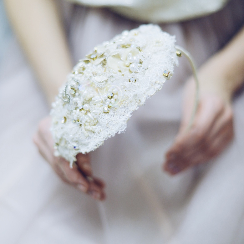 Ободок-шляпка с вышивкой Andril