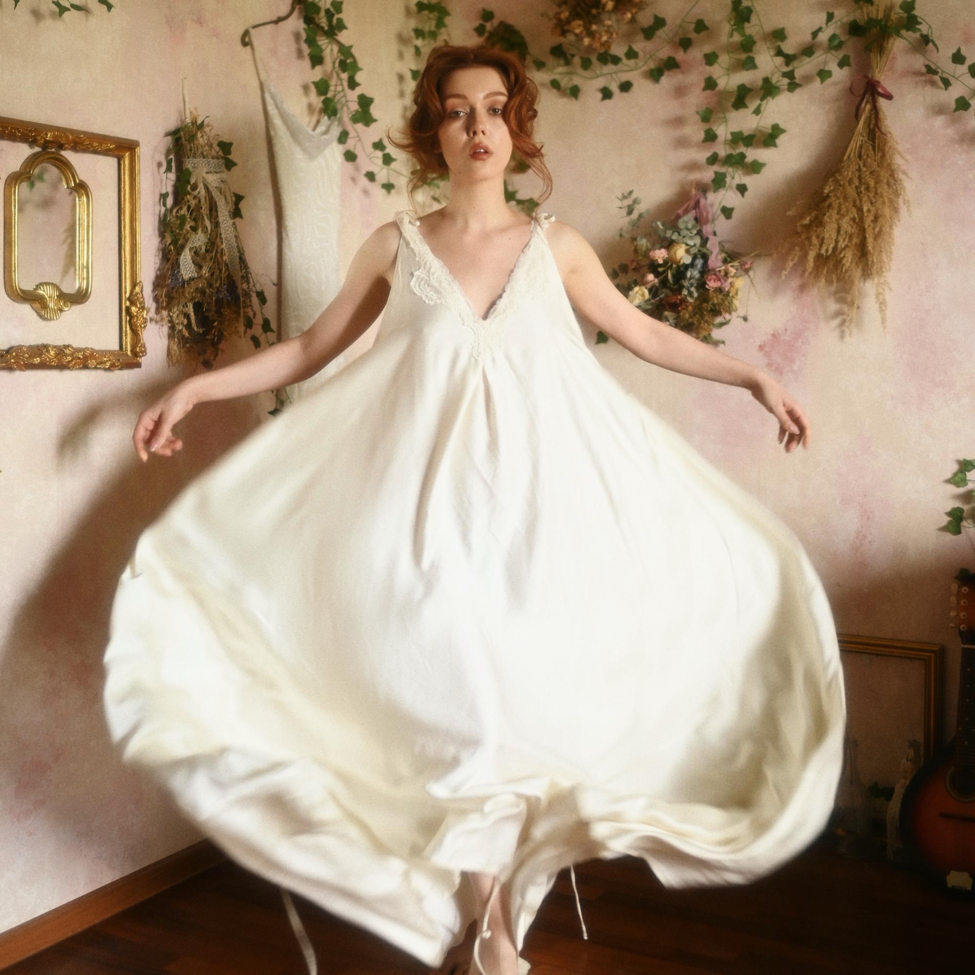 Artemis Dress in silk tencel