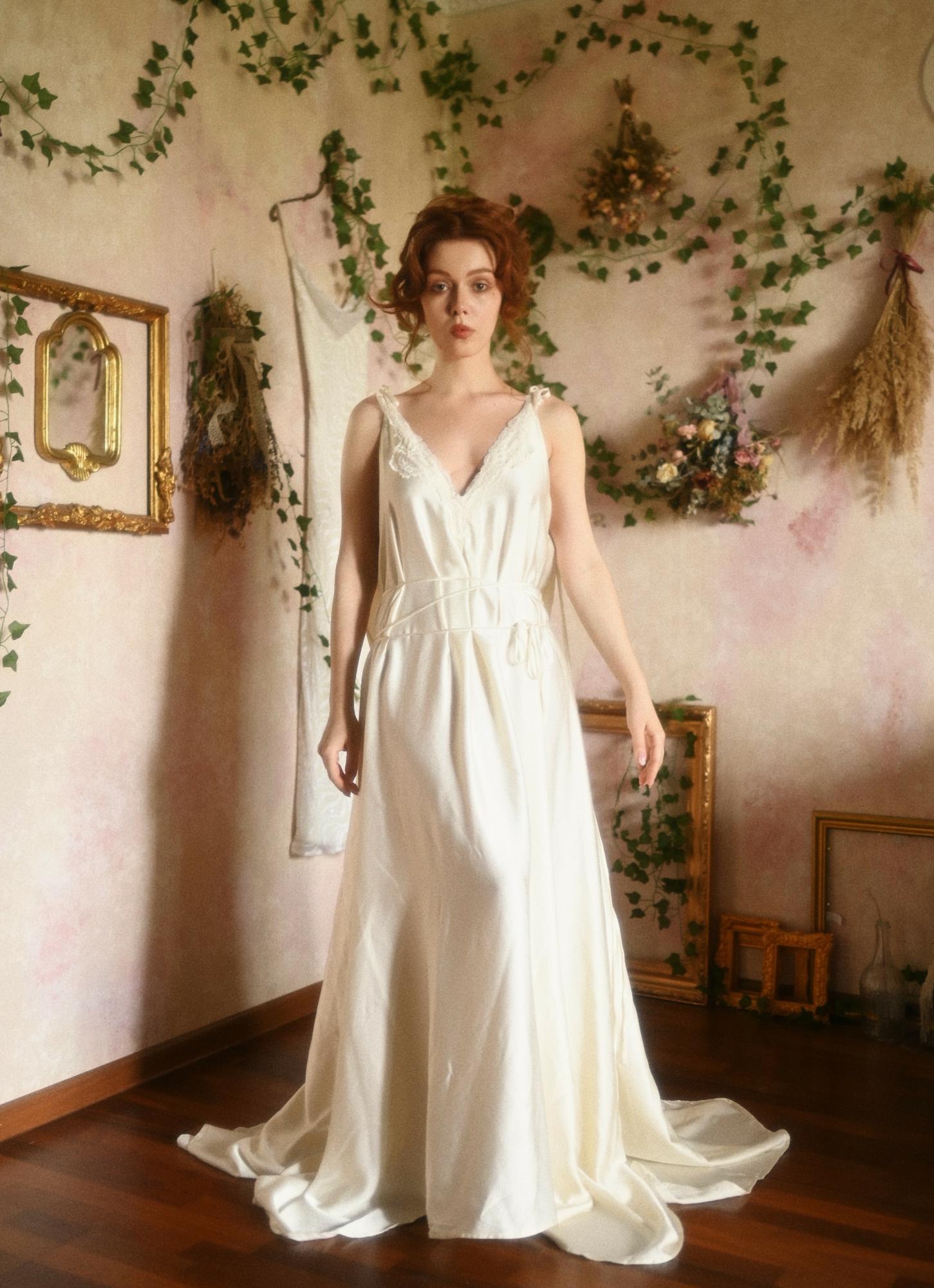 Artemis Dress in silk tencel